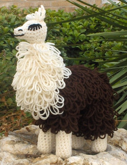 Lloopy Llama crochet pattern